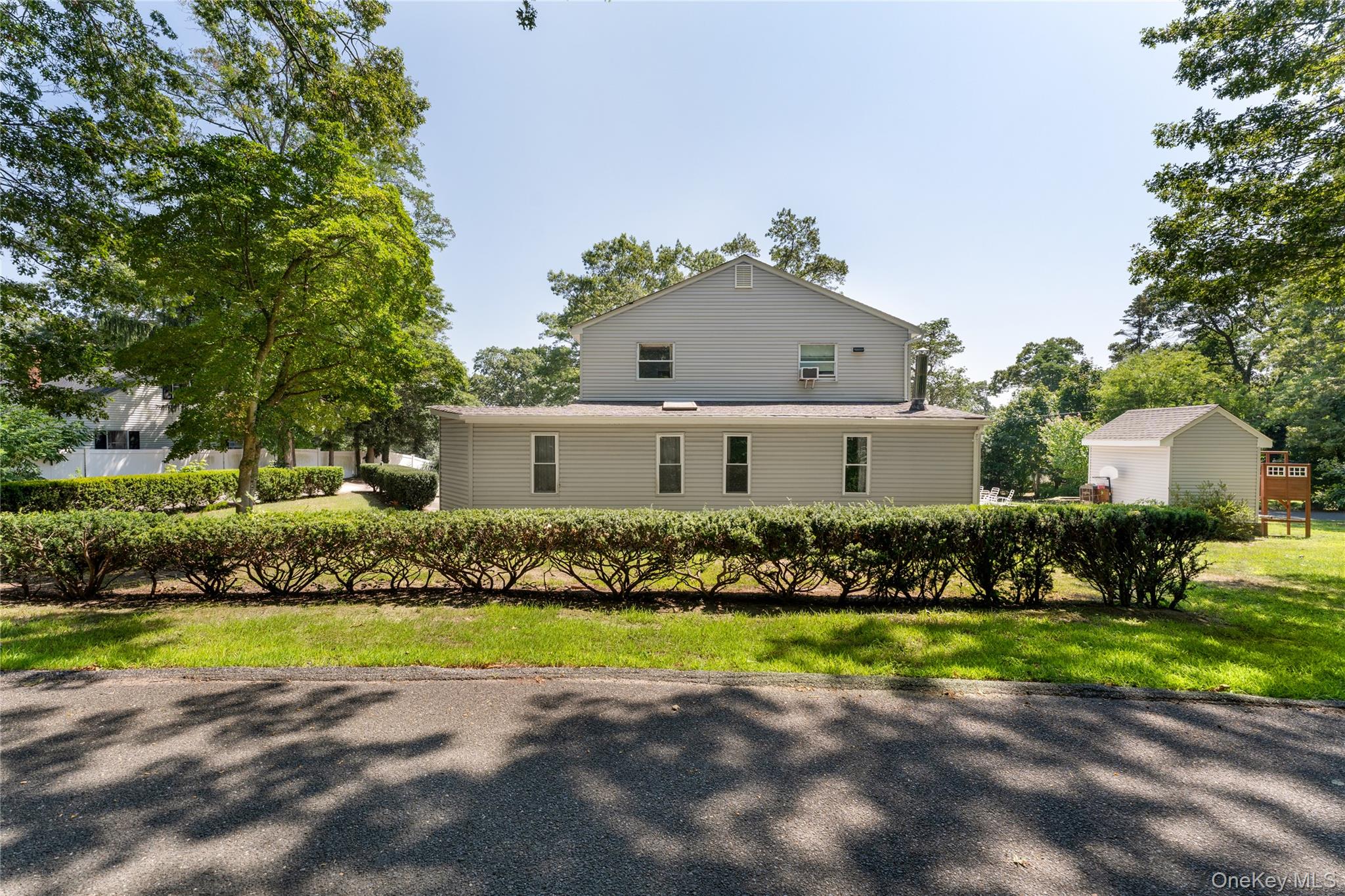 10 Sunnyside Drive