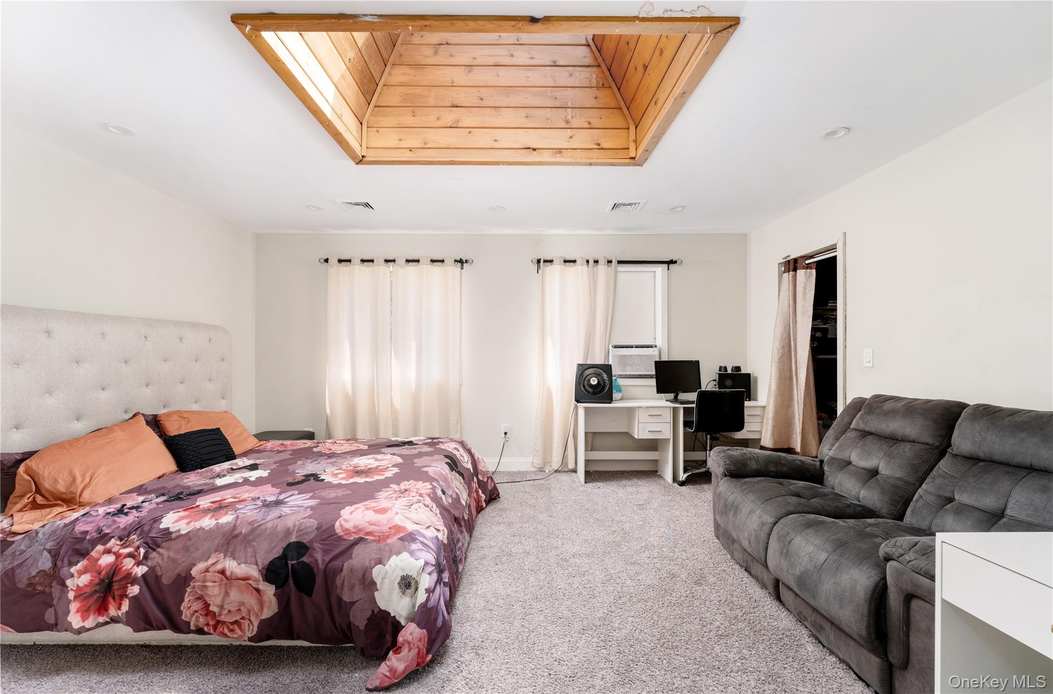 10 Sunnyside Drive