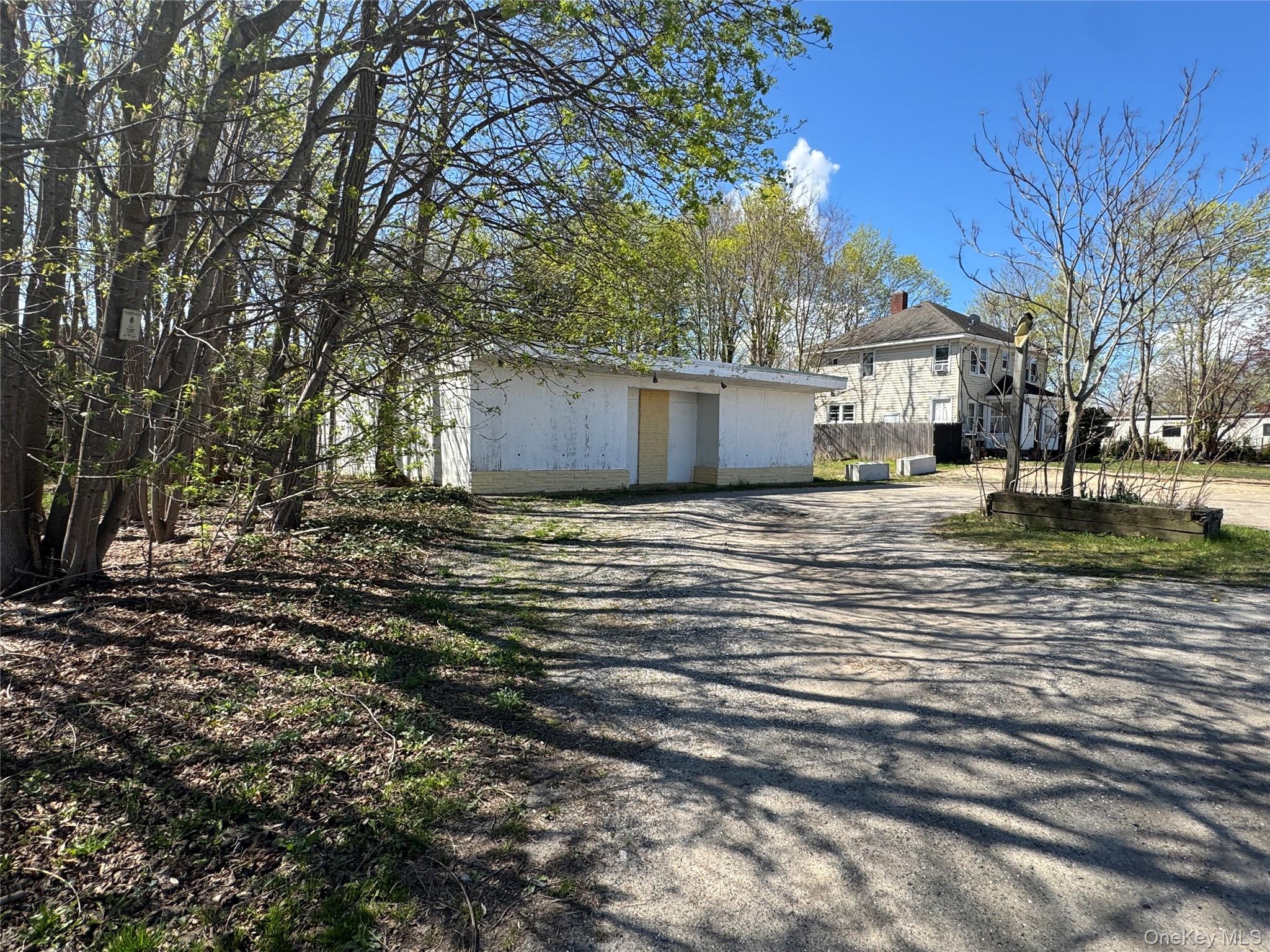 849-853 W Main Street