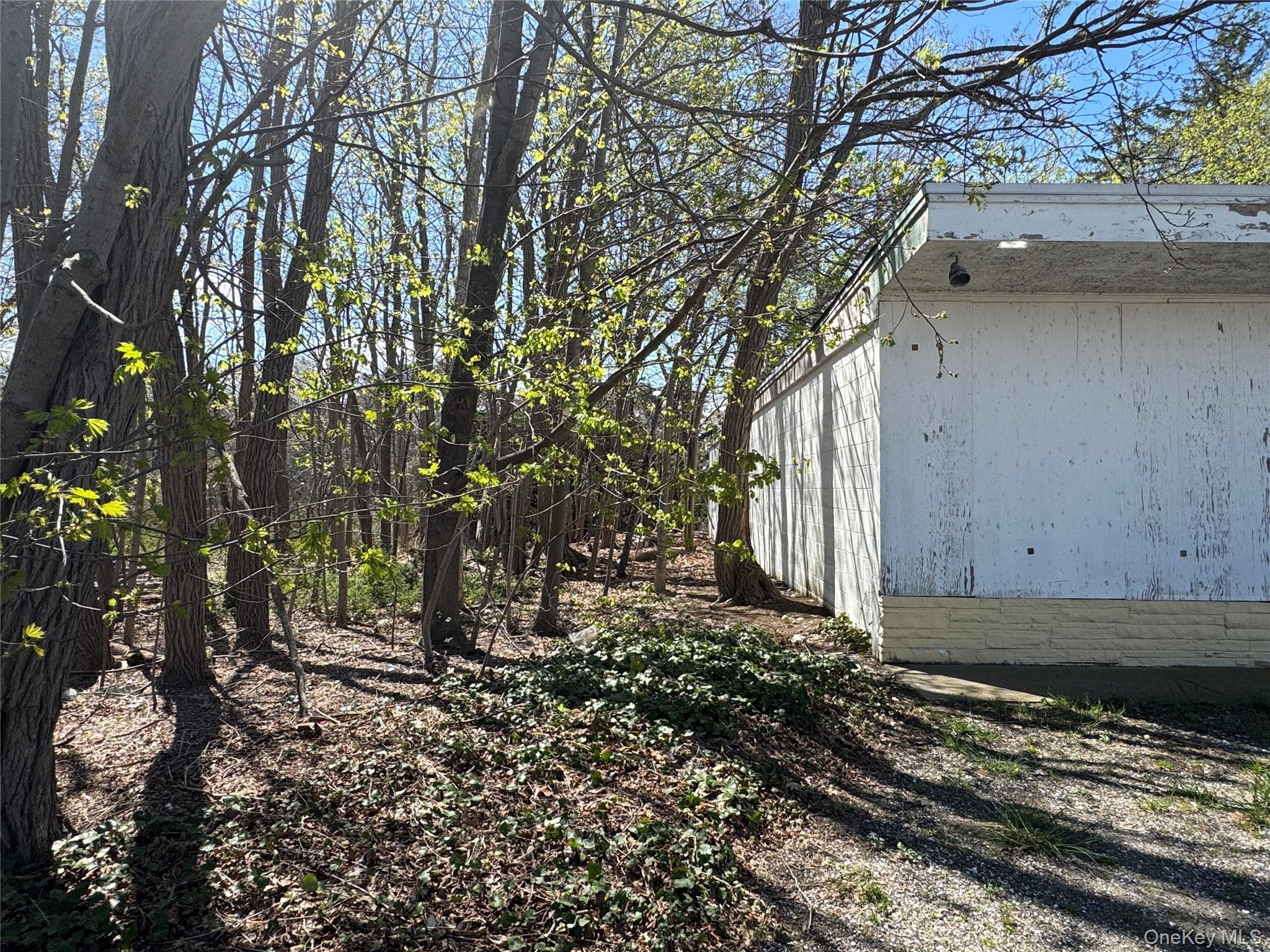 849-853 W Main Street