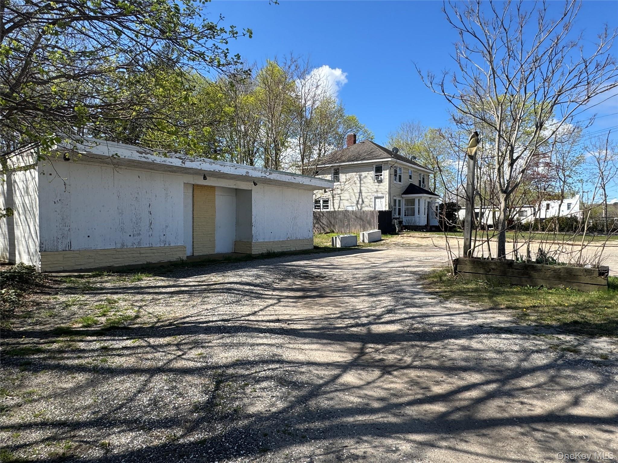 849-853 W Main Street