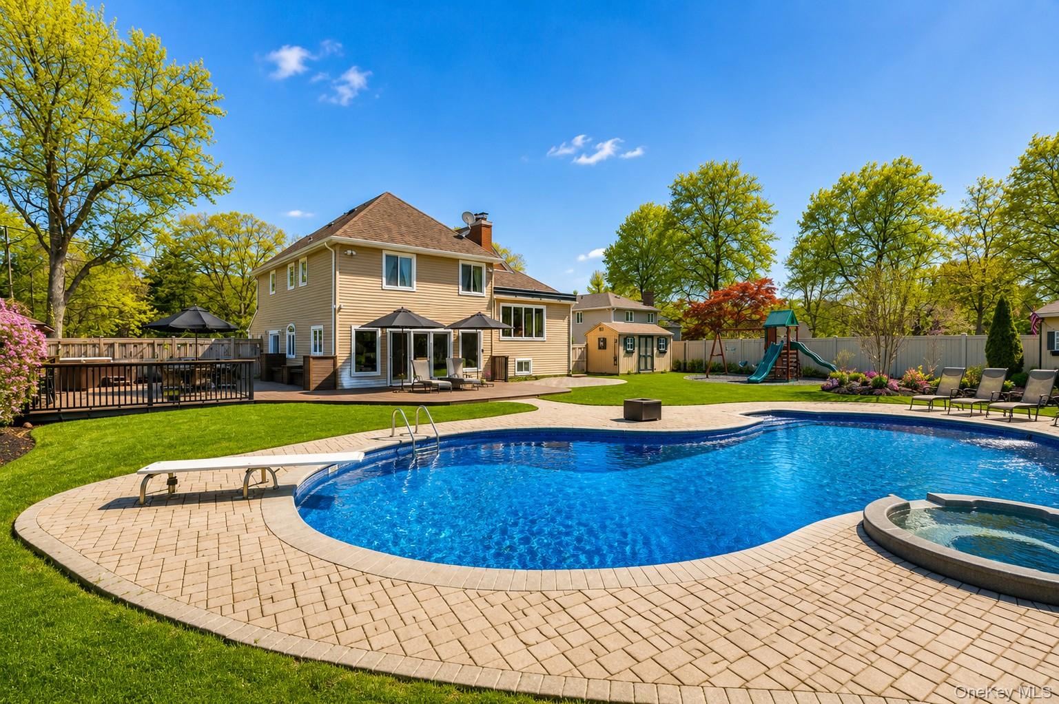 53 Burr Road