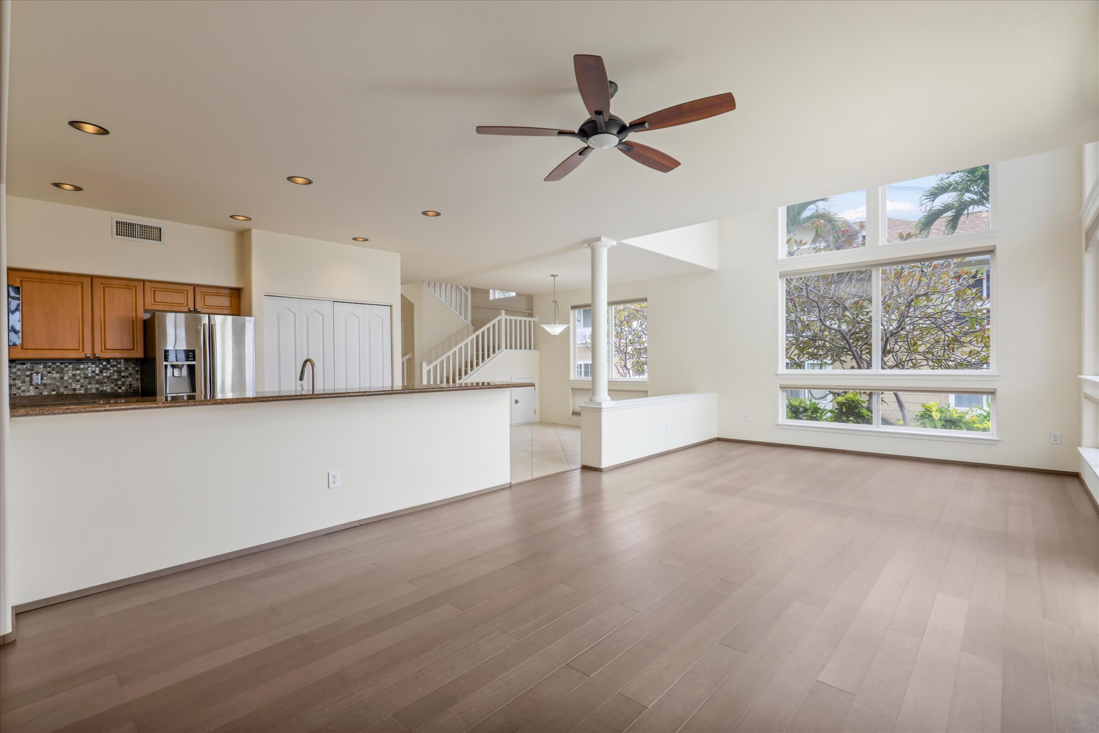 75-6060 KUAKINI HWY E4