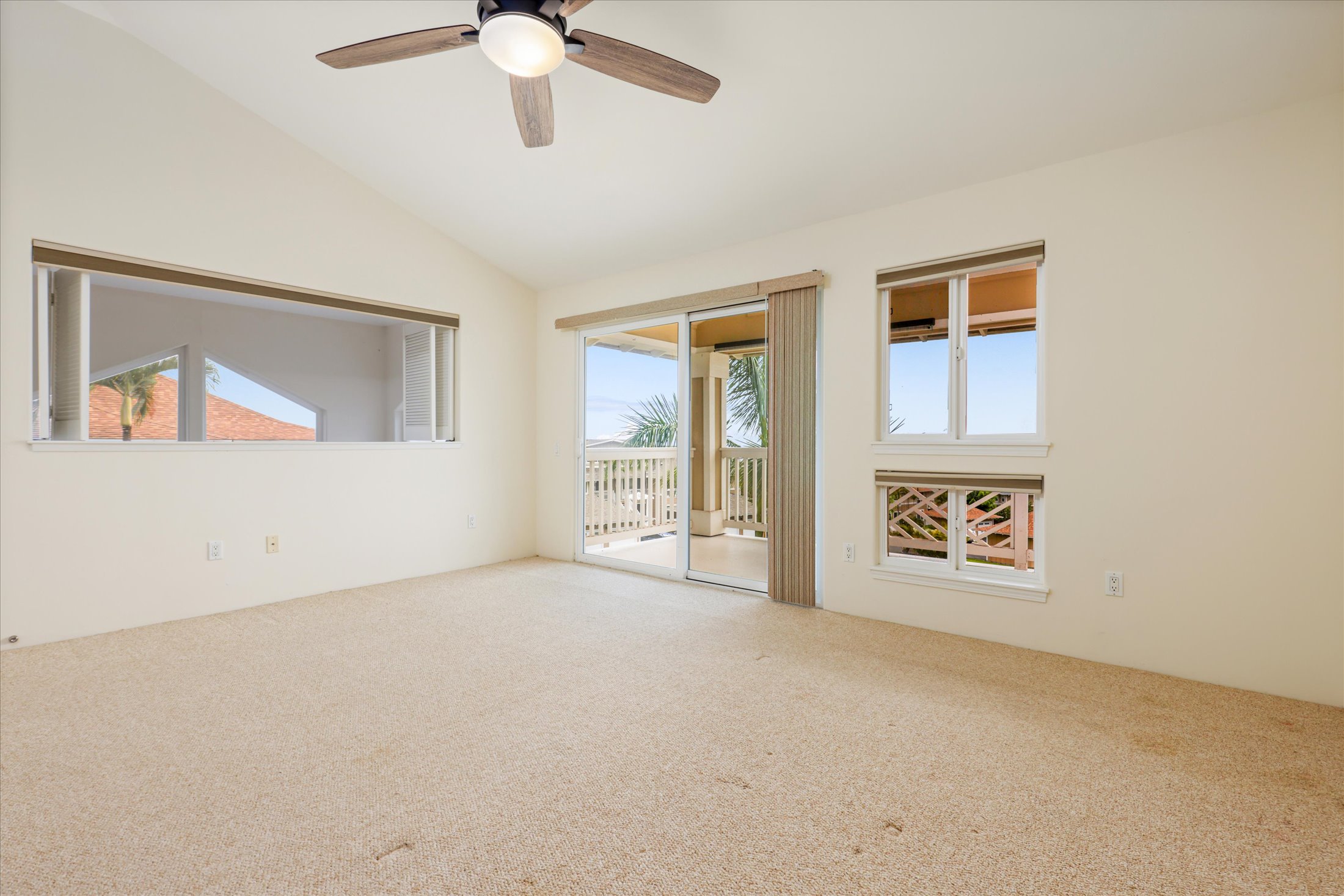 75-6060 KUAKINI HWY E4