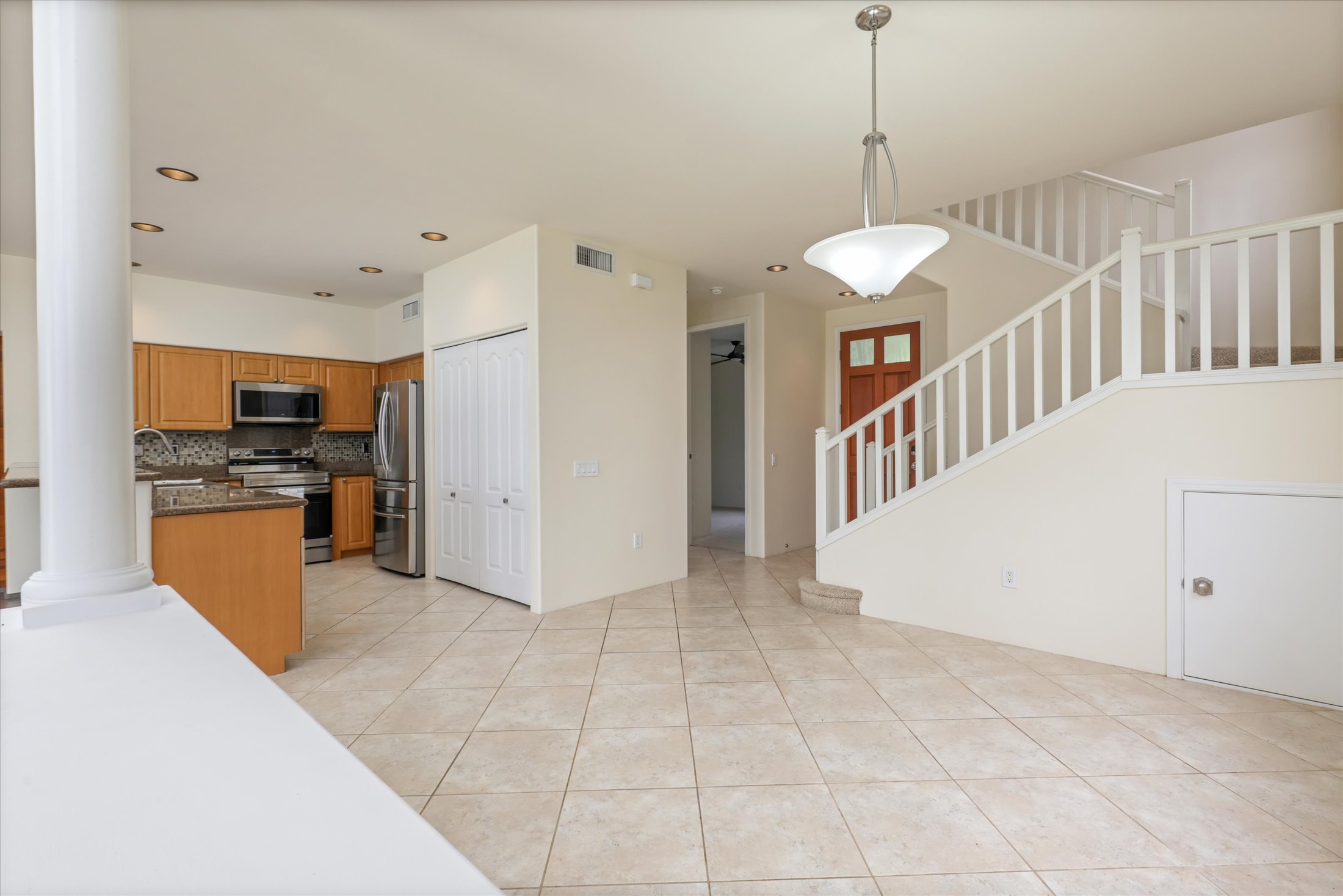 75-6060 KUAKINI HWY E4