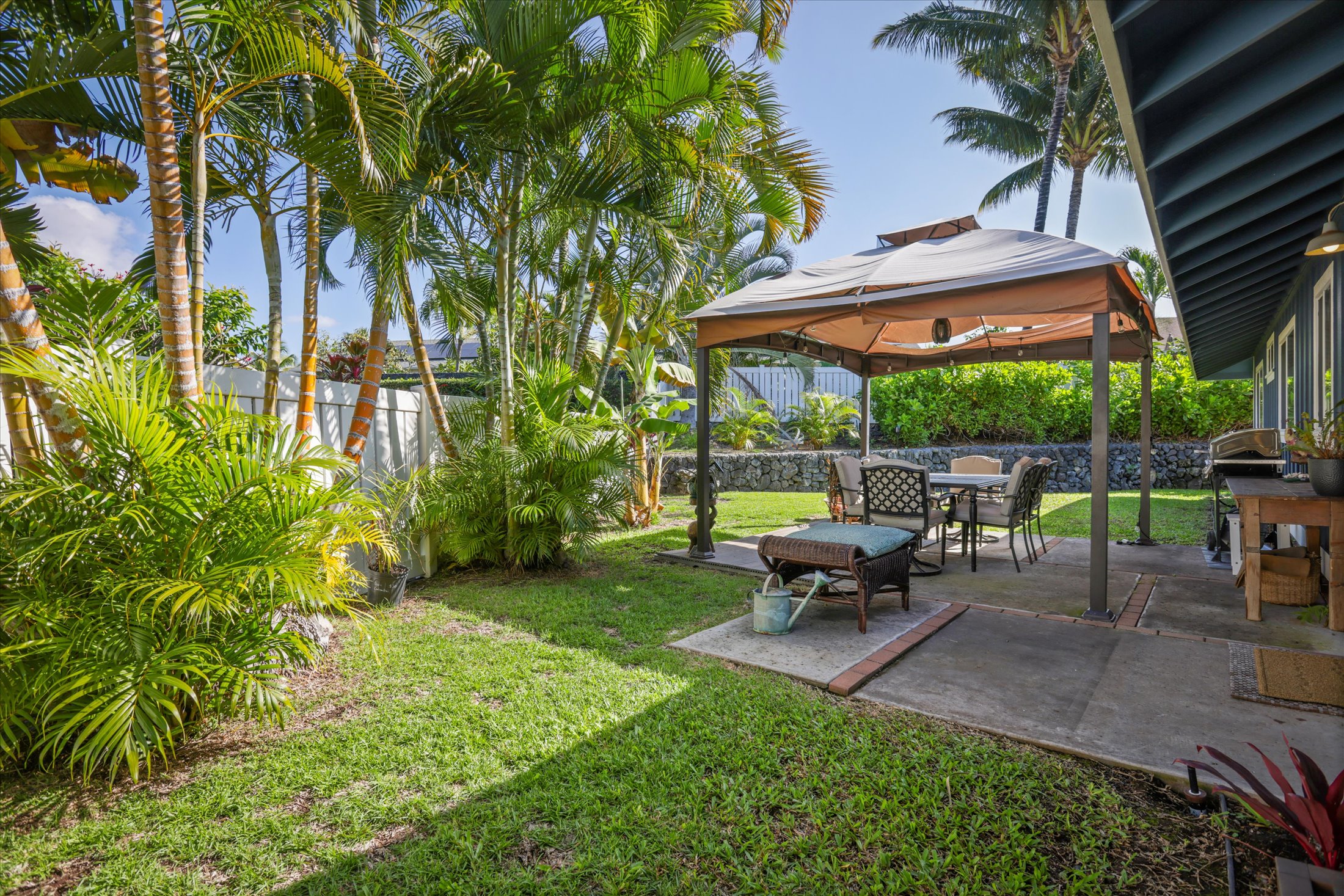 73-1060 KUULEIALOHA CIRCLE