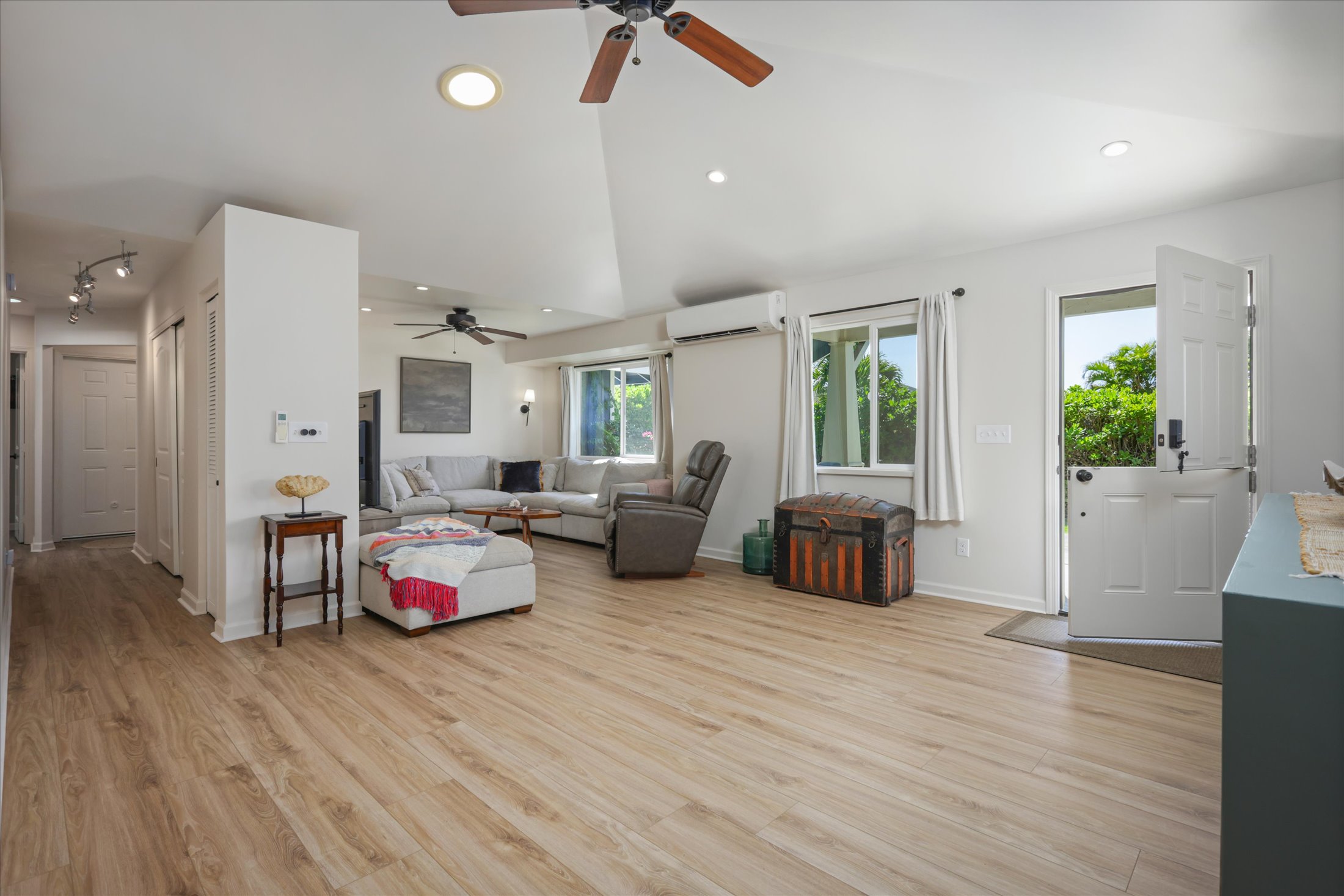 73-1060 KUULEIALOHA CIRCLE