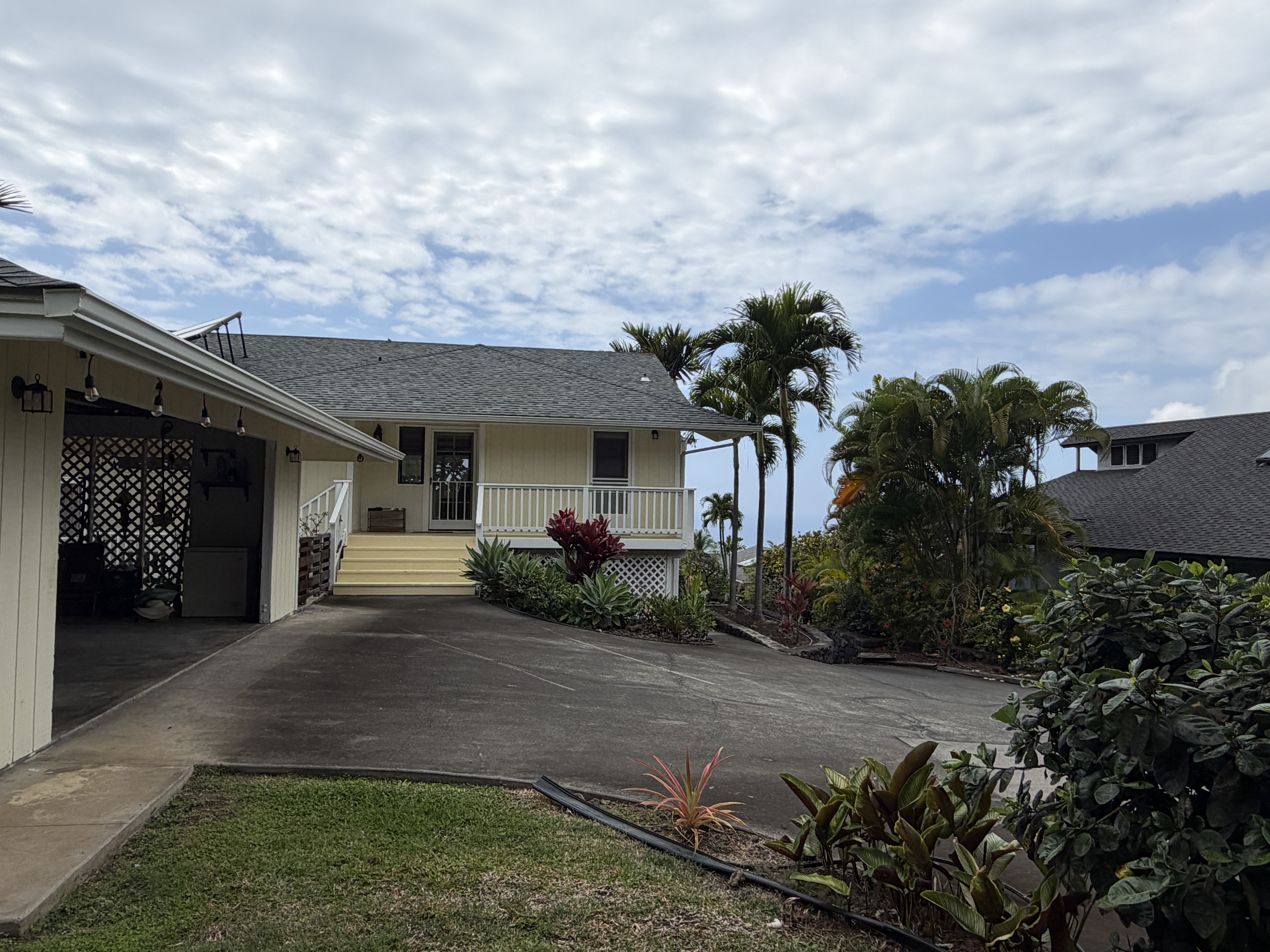 77-6423 PUALANI ST