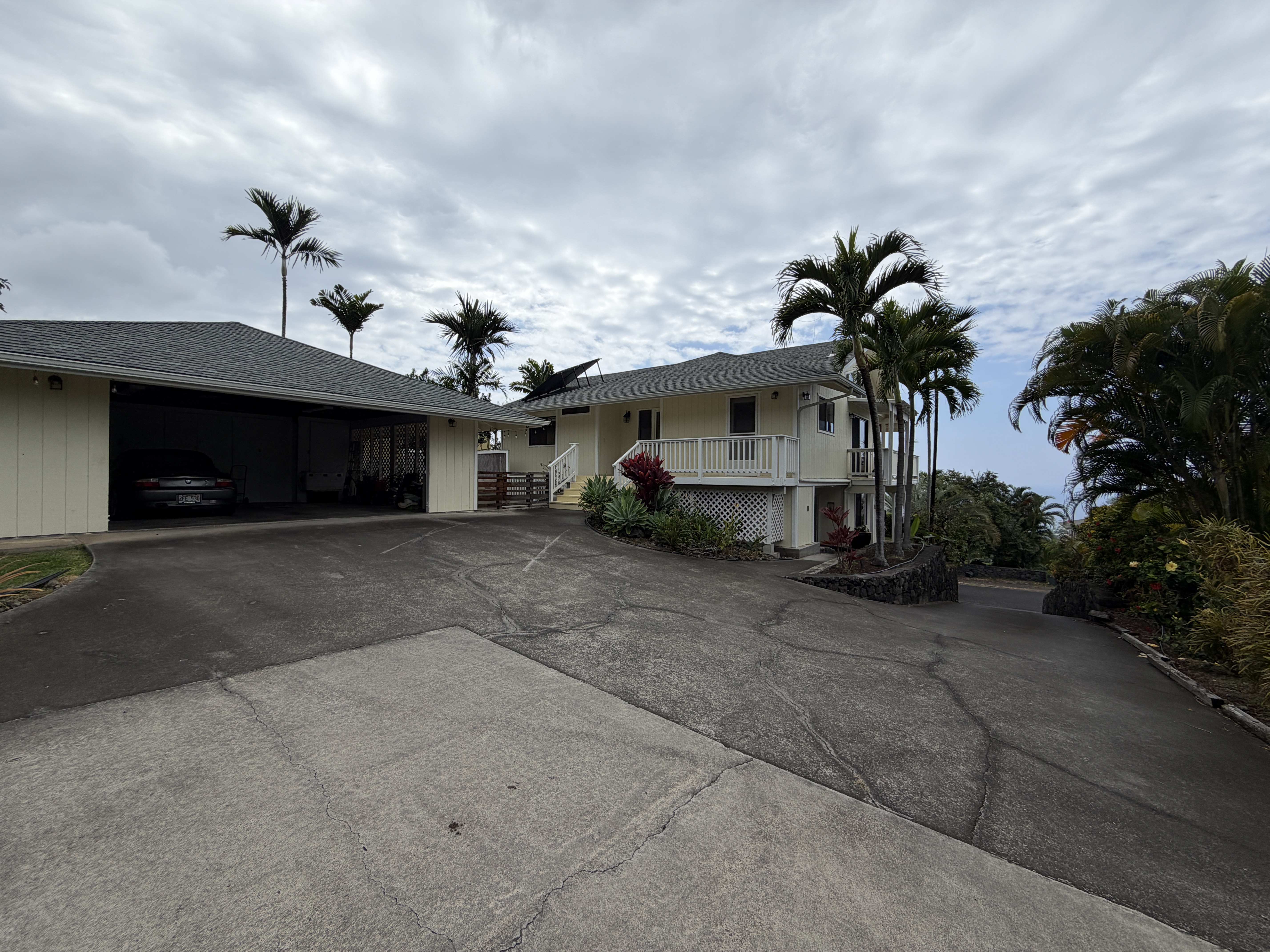 77-6423 PUALANI ST