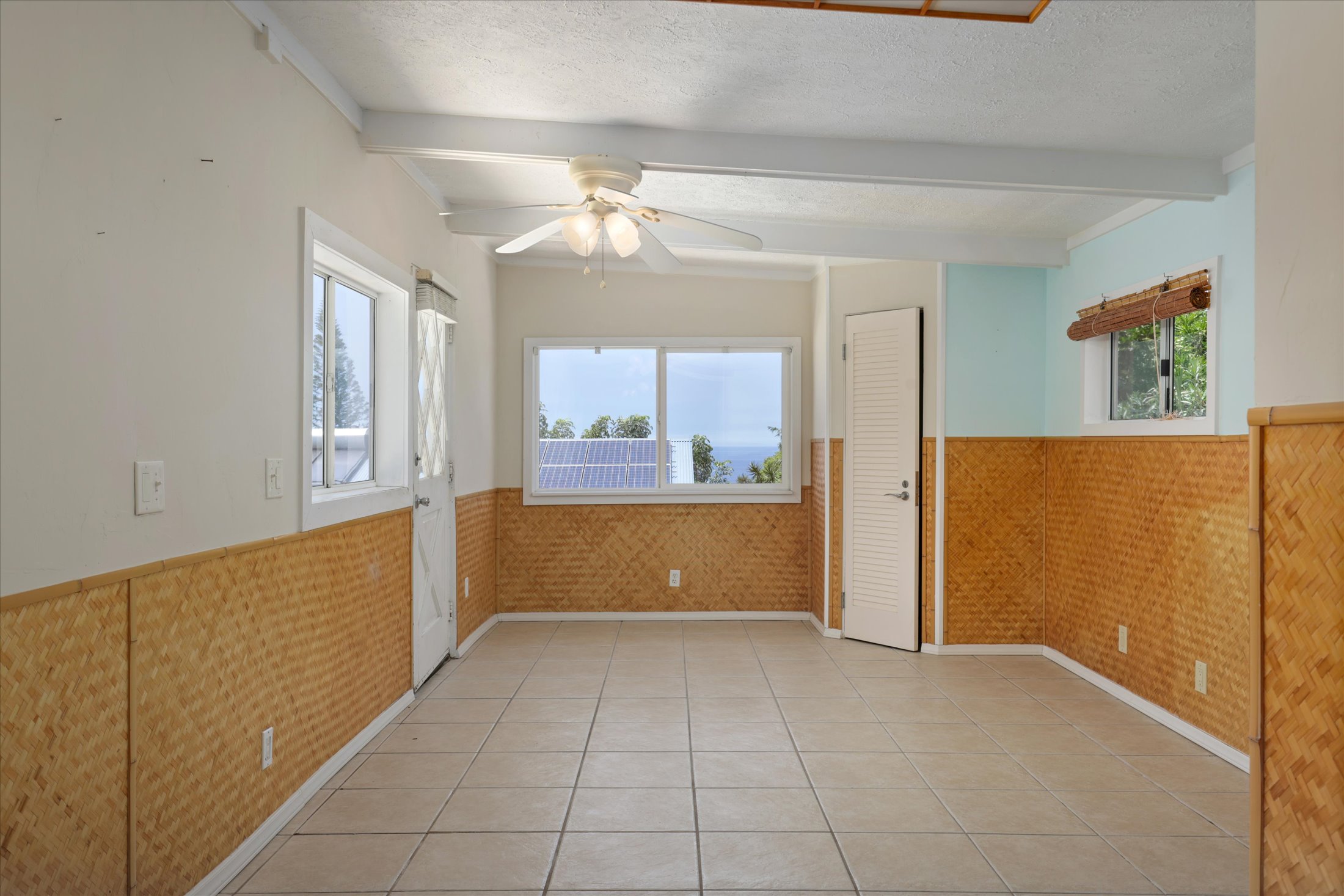 75-329 ALOHA KONA DR