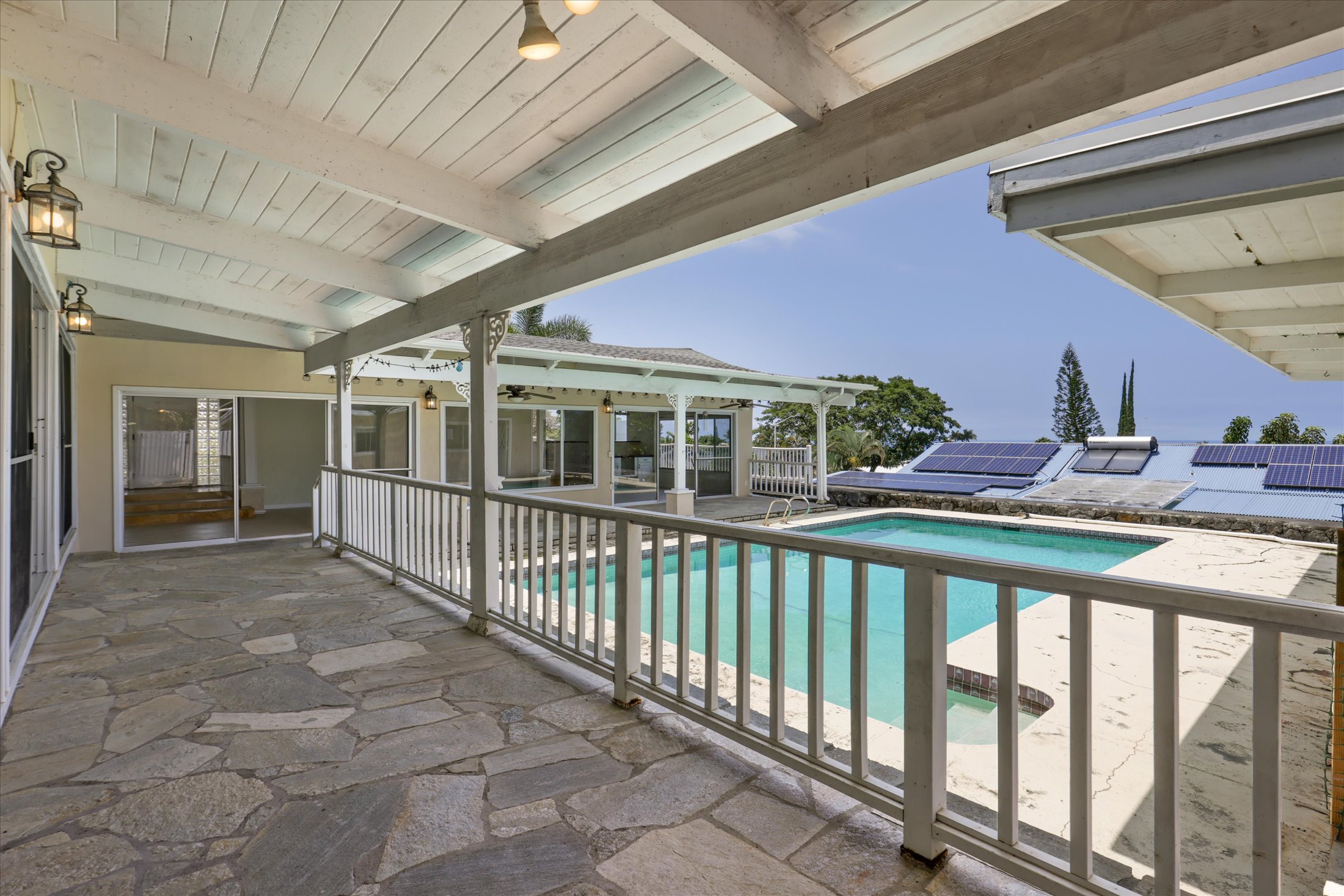 75-329 ALOHA KONA DR