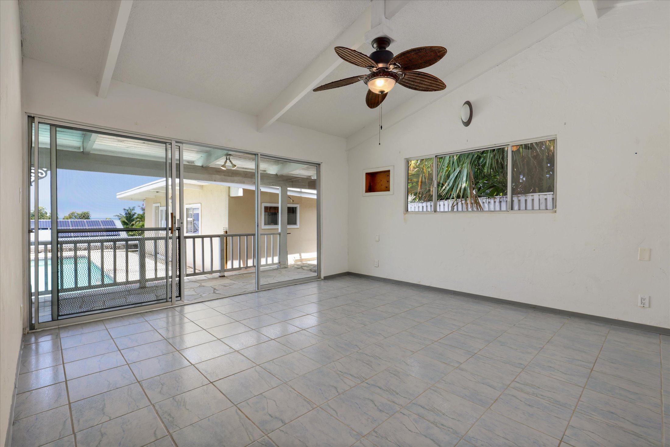 75-329 ALOHA KONA DR