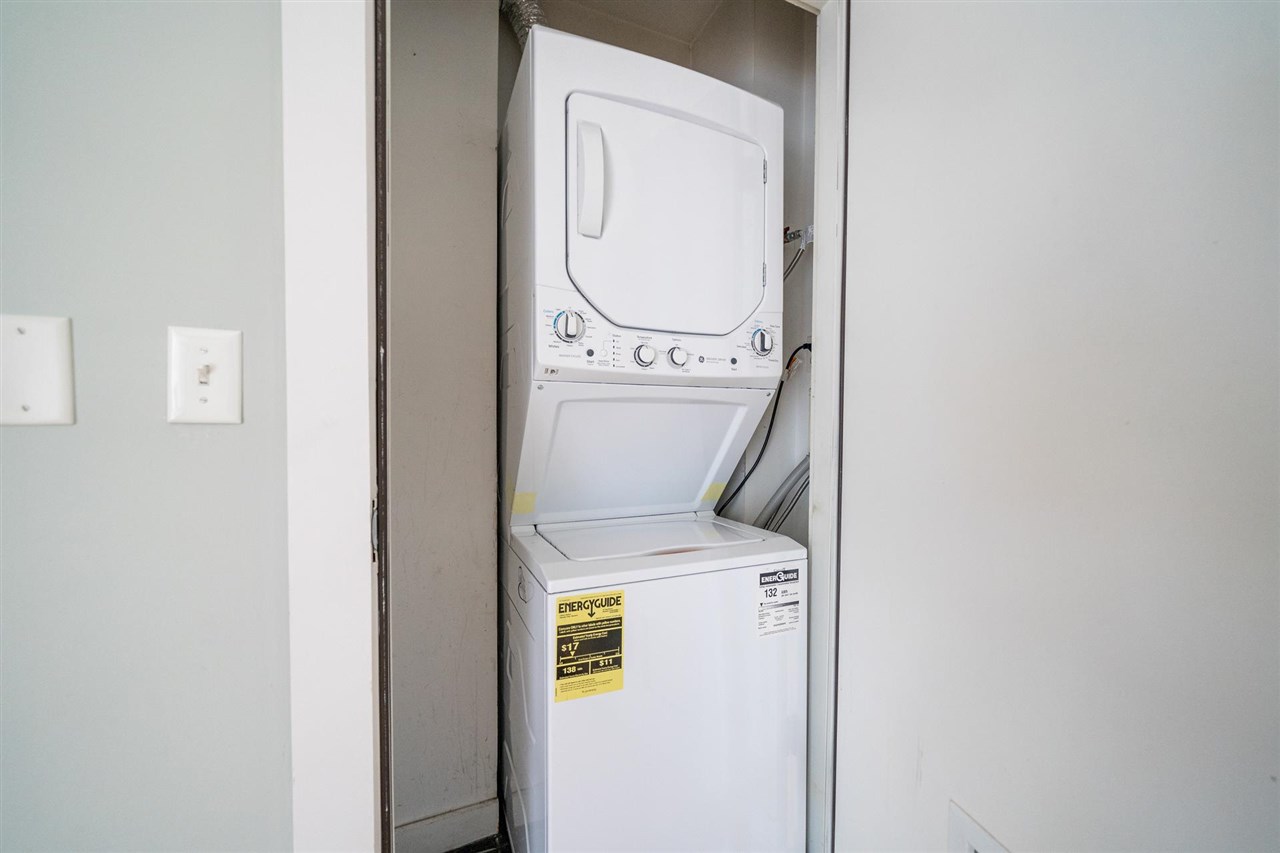 557 2ND ST Unit: 4