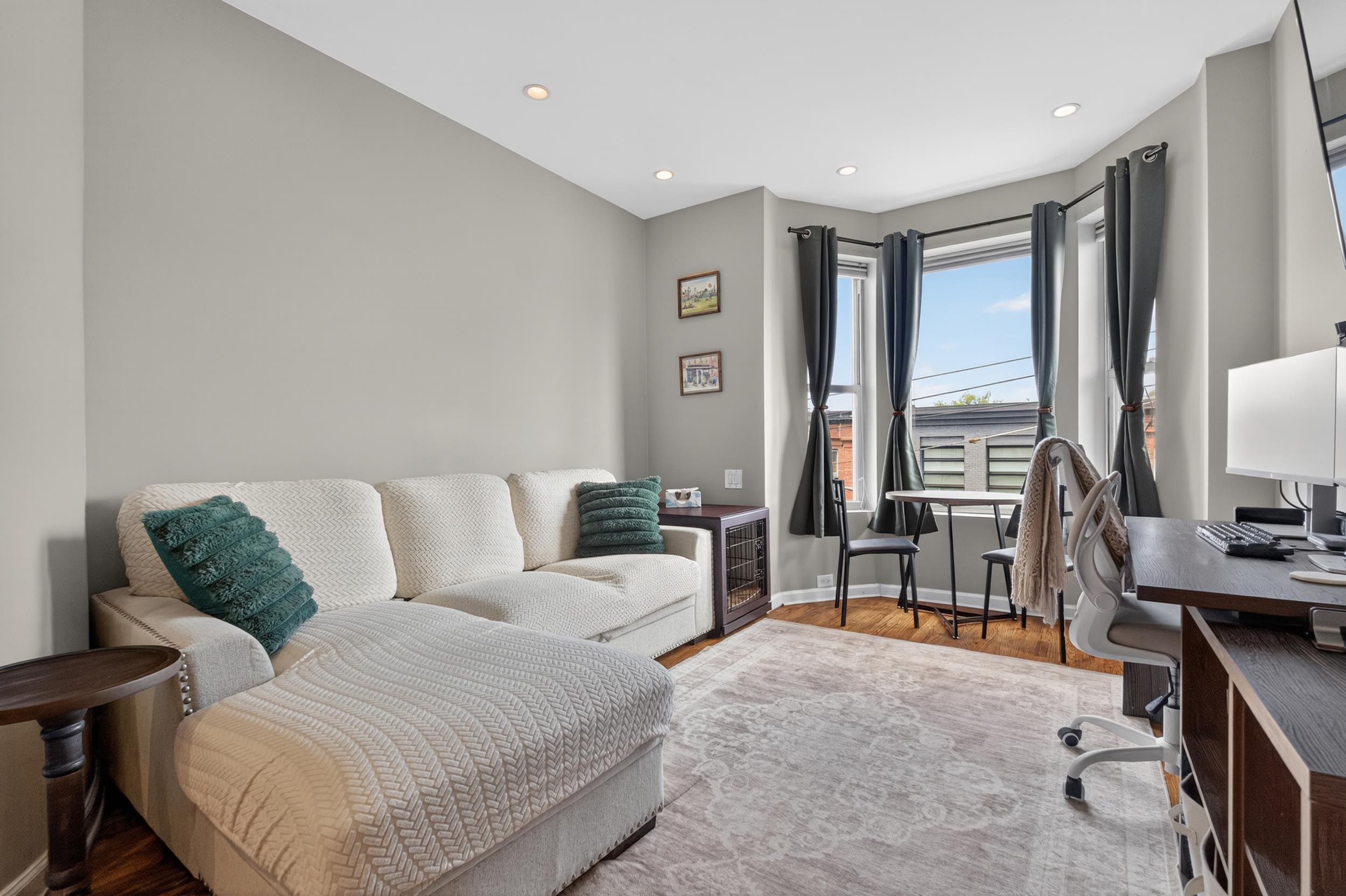 117 BLOOMFIELD ST Unit: 3A