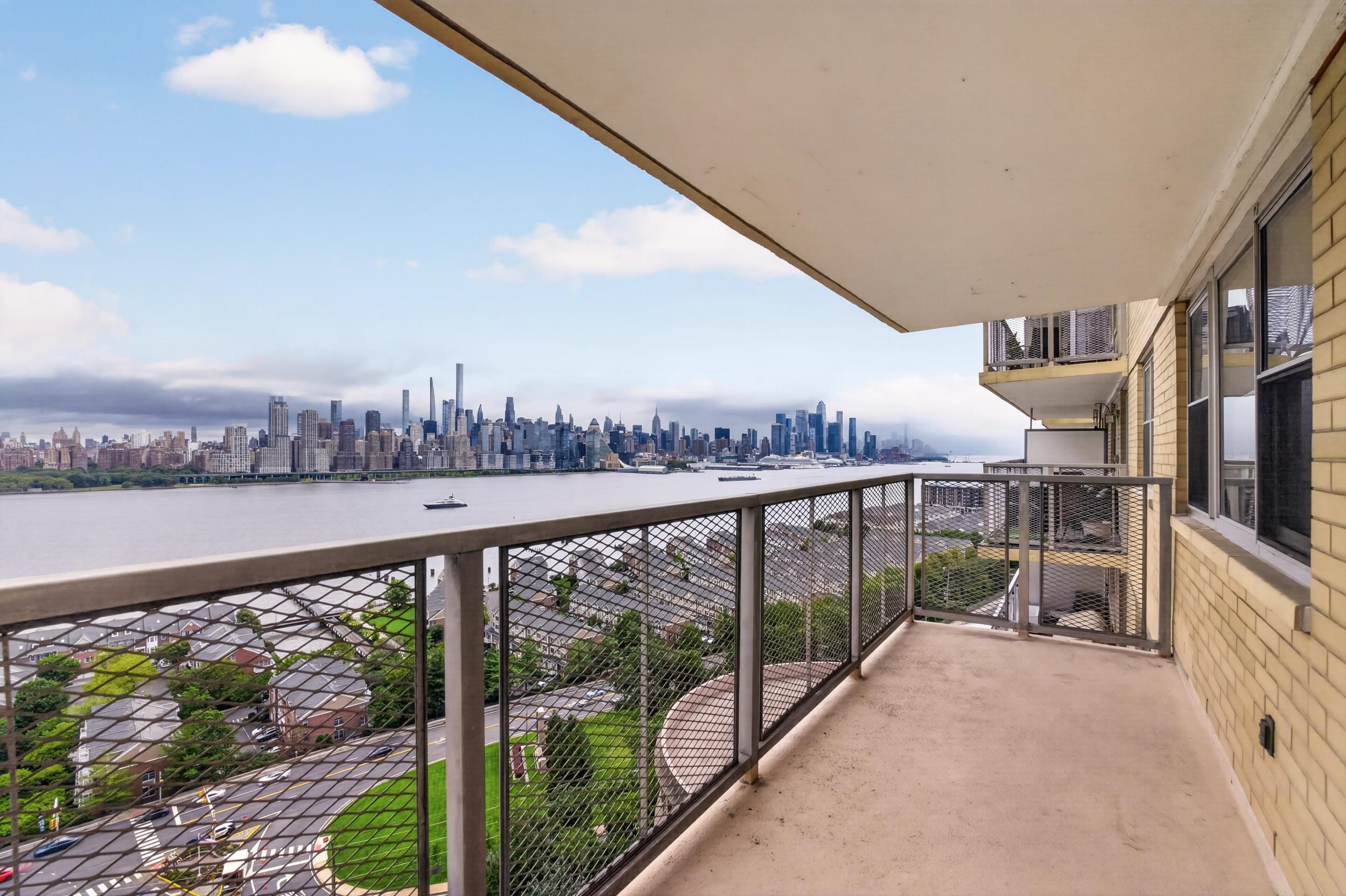 6600 BLVD EAST Unit: 7A