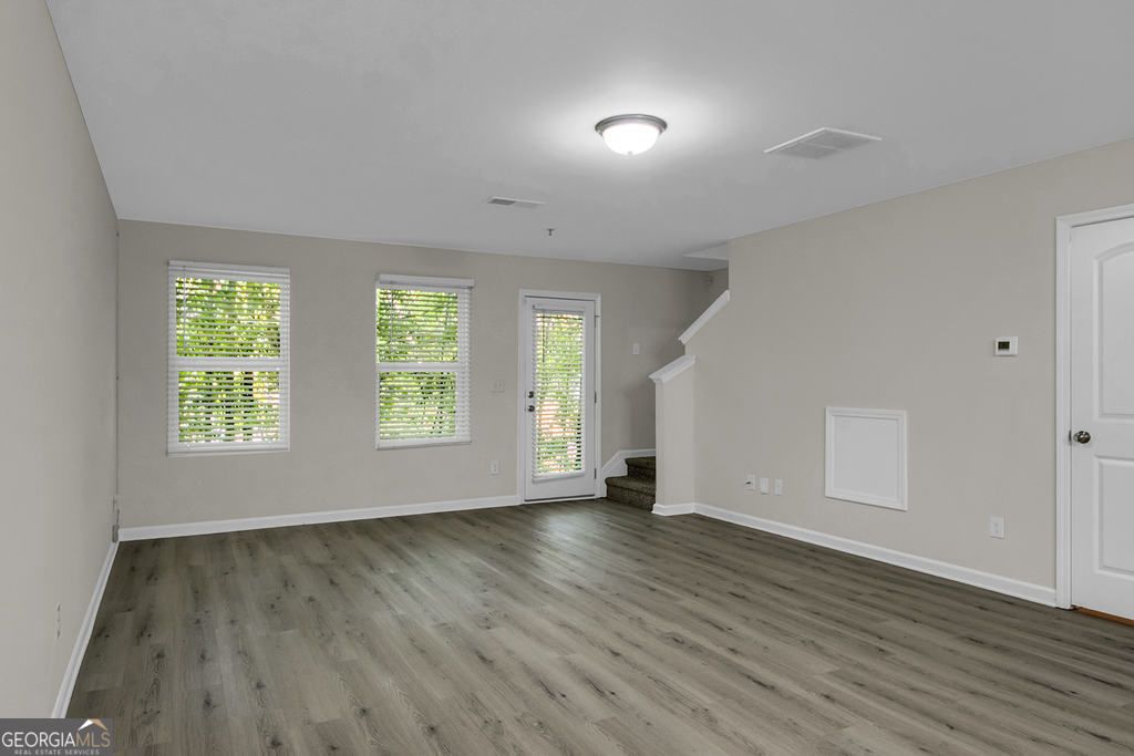 2144 Belmont Circle