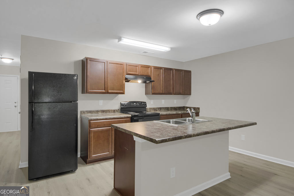 2144 Belmont Circle