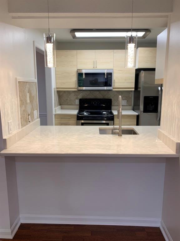 115 Barrington Hills Drive