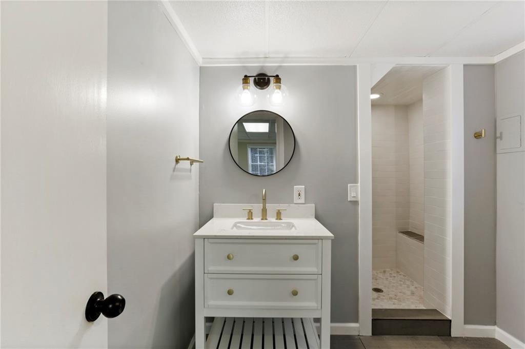 4324 E Kings Point Circle