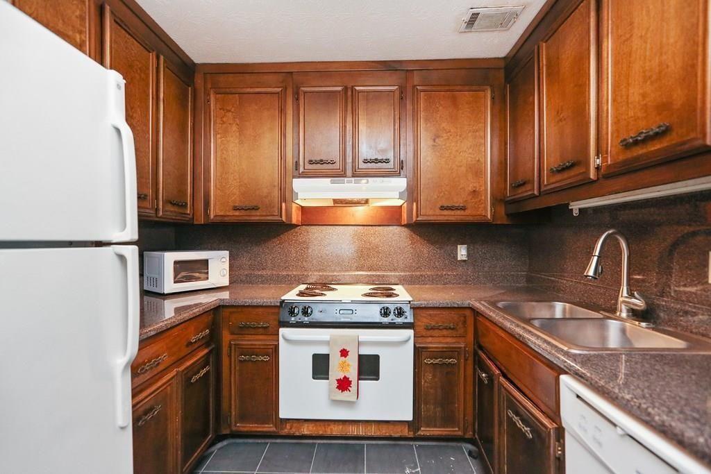 335 Winding River Drive Unit G