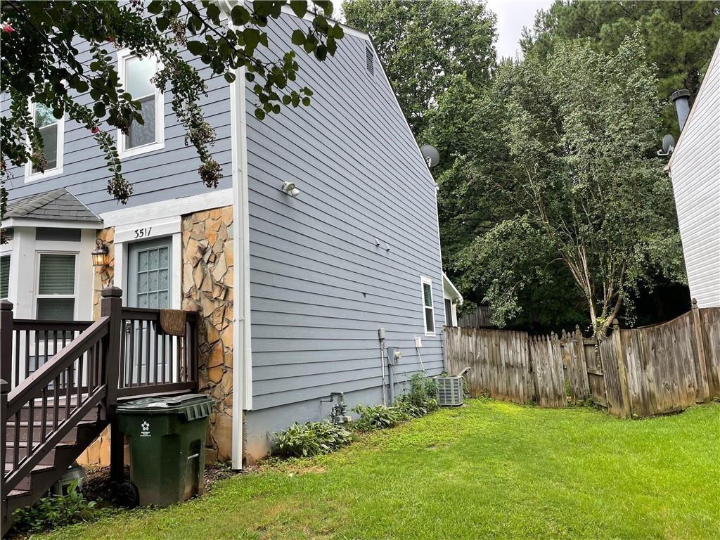 3517 Station Drive NW