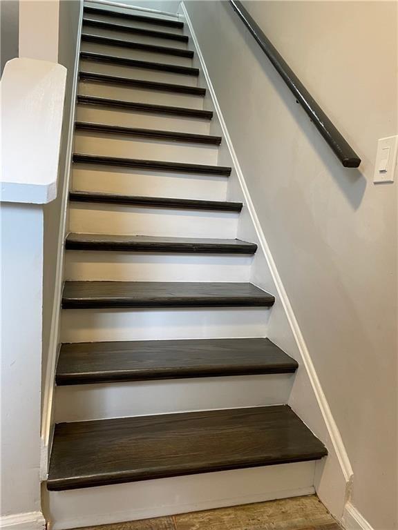 3517 Station Drive NW