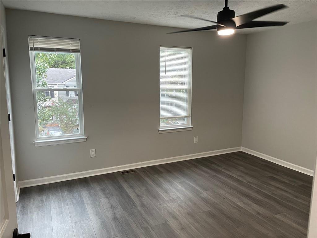 3517 Station Drive NW