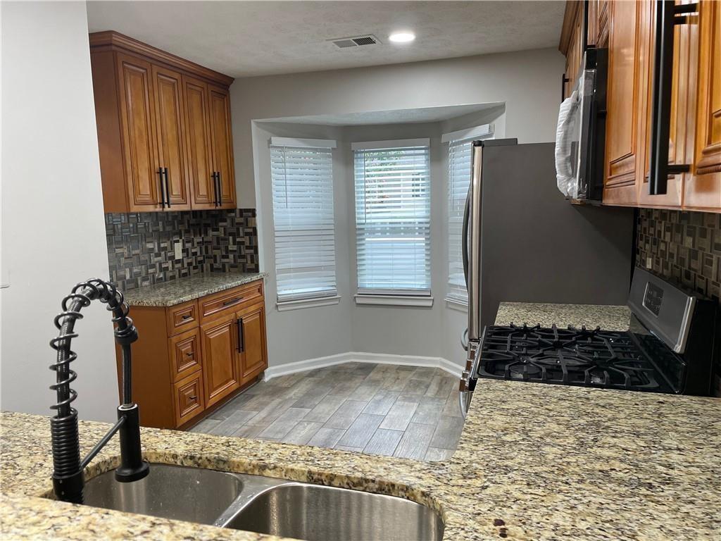 3517 Station Drive NW