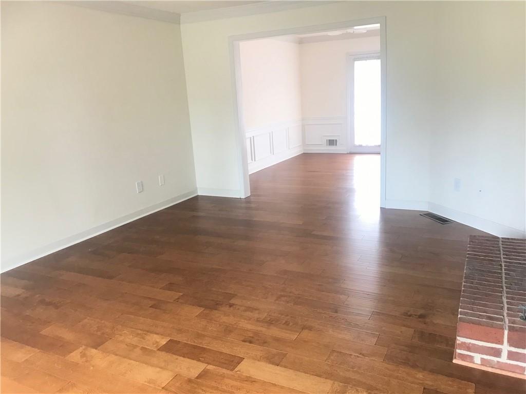 2012 Falcon Glen Court