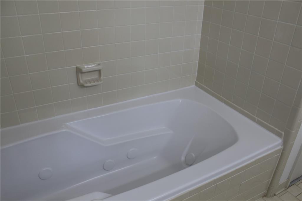 2012 Falcon Glen Court