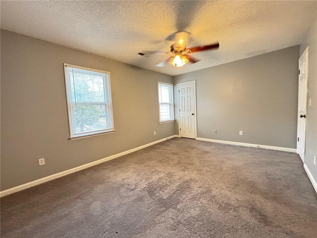 1380 Poplar Pointe SE