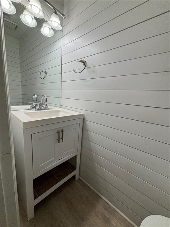 1380 Poplar Pointe SE