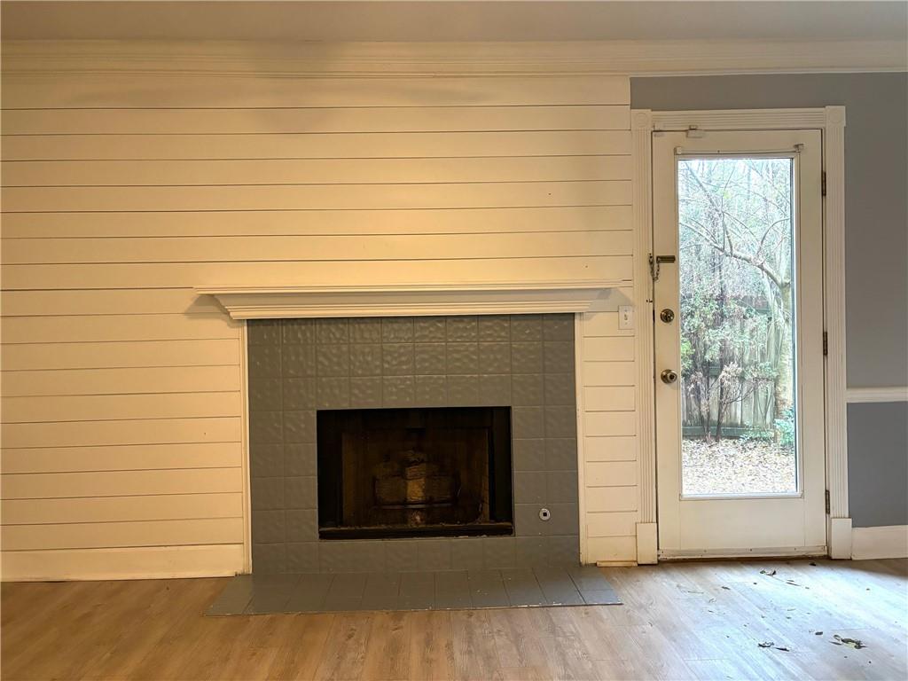 1380 Poplar Pointe SE