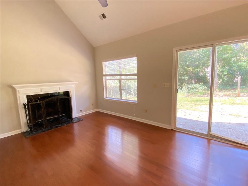 1125 Taylor Oaks Drive