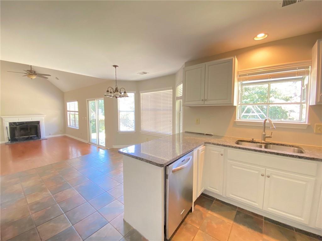 1125 Taylor Oaks Drive