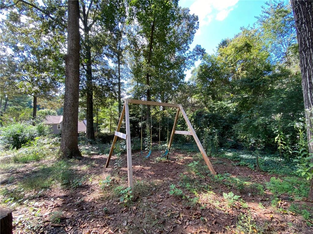 1125 Taylor Oaks Drive