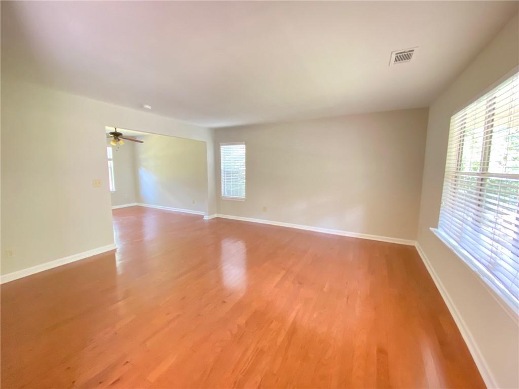 1125 Taylor Oaks Drive