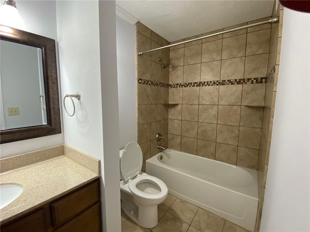 2110 Huntingdon Chase