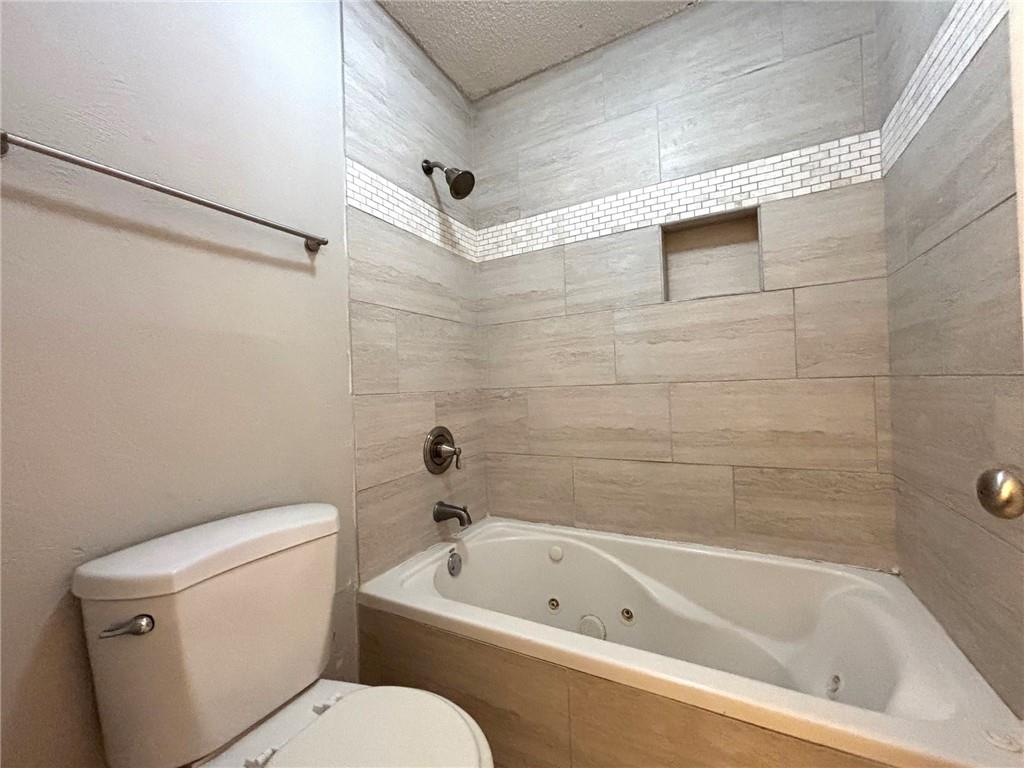 1206 Old Hammond Chase