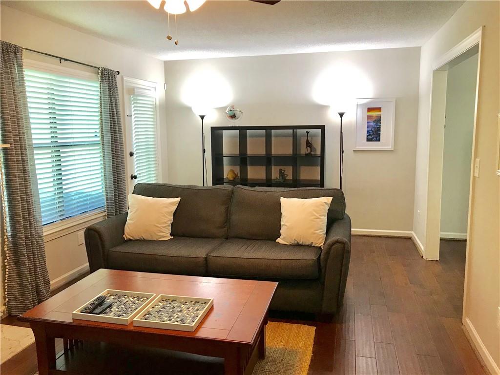 1206 Old Hammond Chase