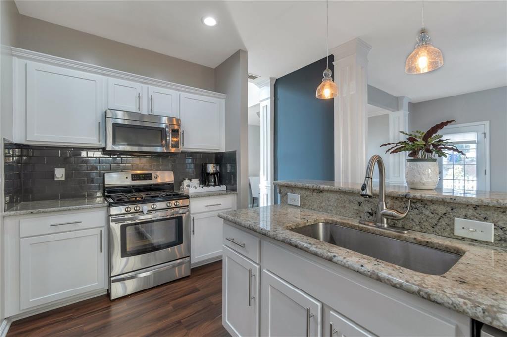 2823 Winter Rose Court