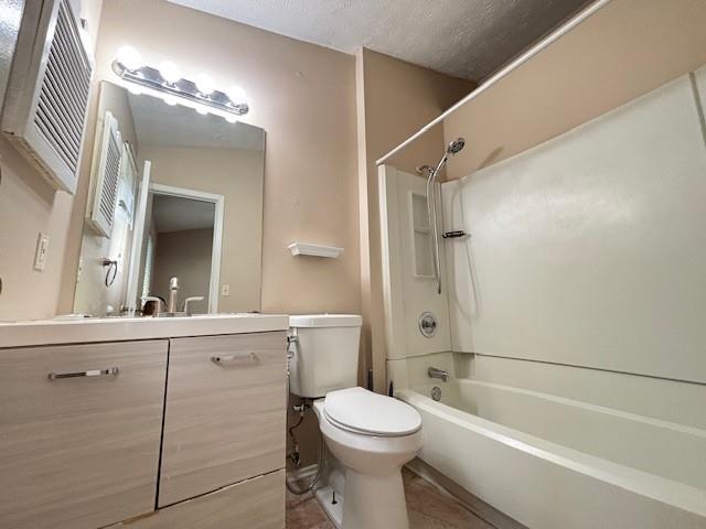 2406 Queen Anne Court