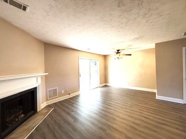 2406 Queen Anne Court