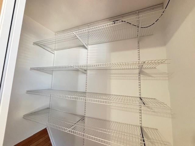 2406 Queen Anne Court