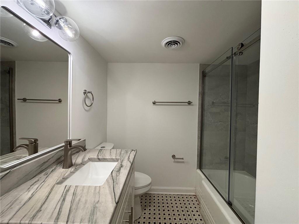 2001 Fisher Trail NE