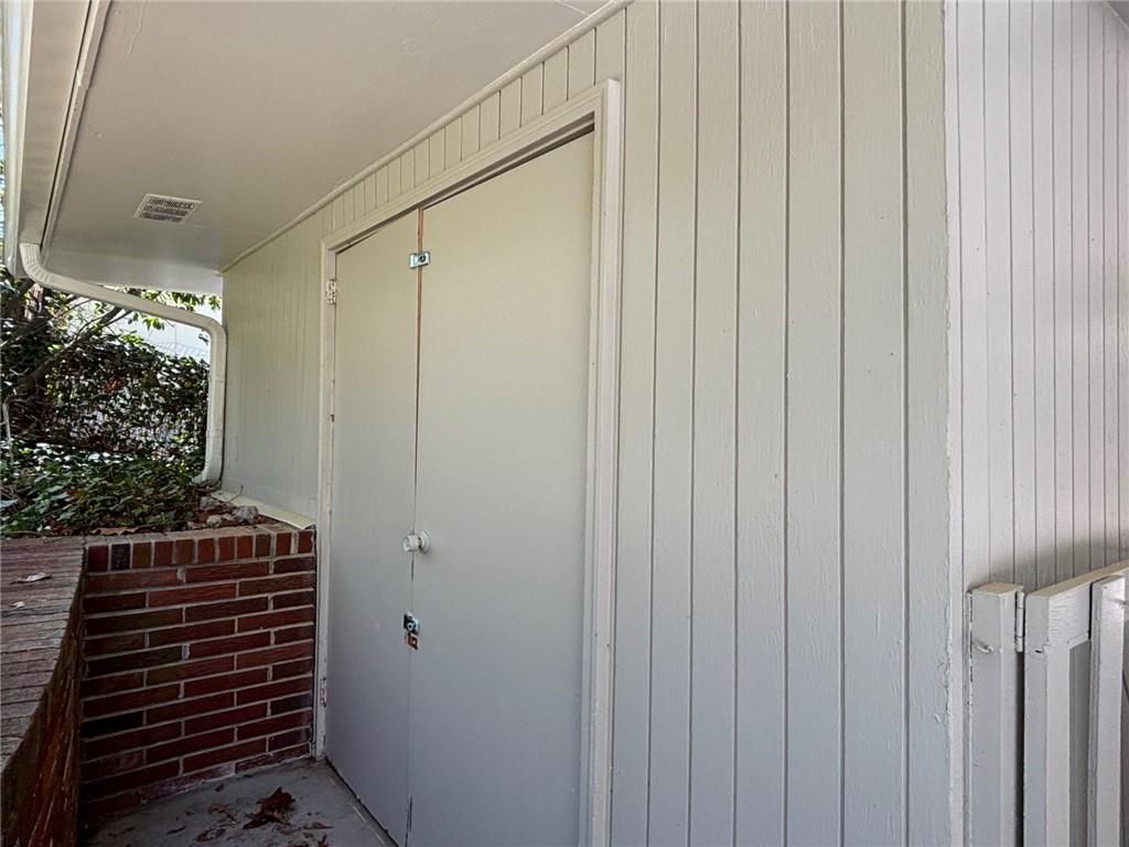 2001 Fisher Trail NE