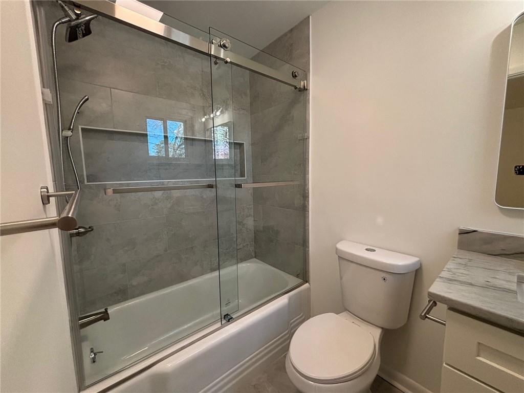 2001 Fisher Trail NE