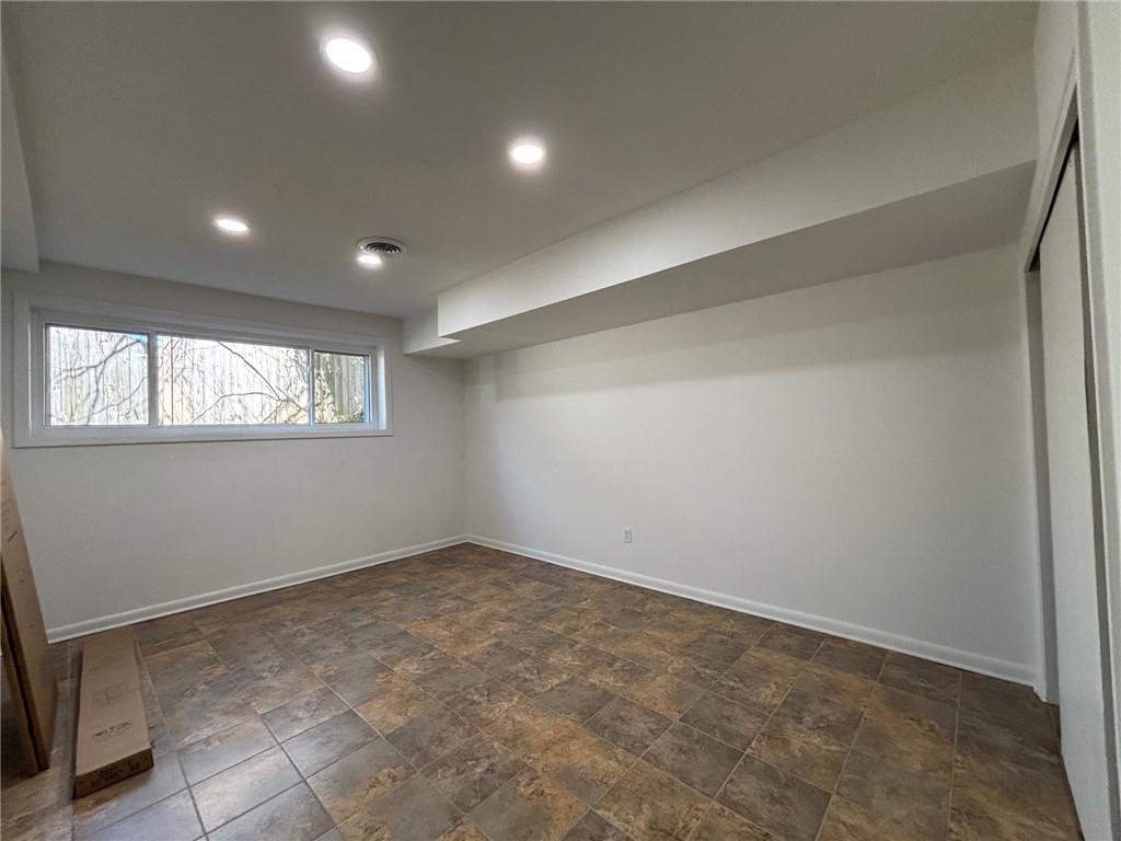 2001 Fisher Trail NE