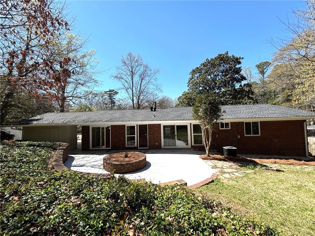 2001 Fisher Trail NE