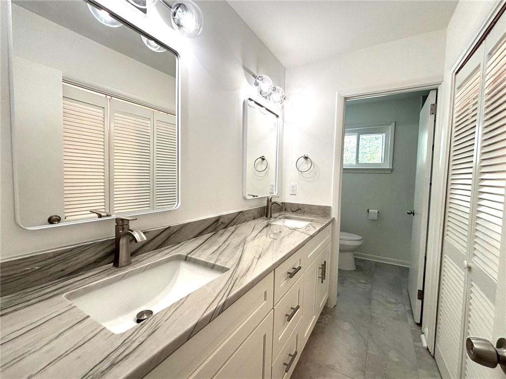 2001 Fisher Trail NE